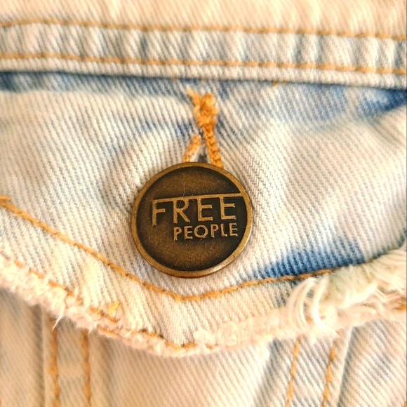 FREE PEOPLE - Denim jacket - Picture 6 of 11
